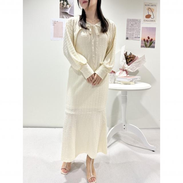 膨れジャガードワンピースｘボレロＳＥＴ