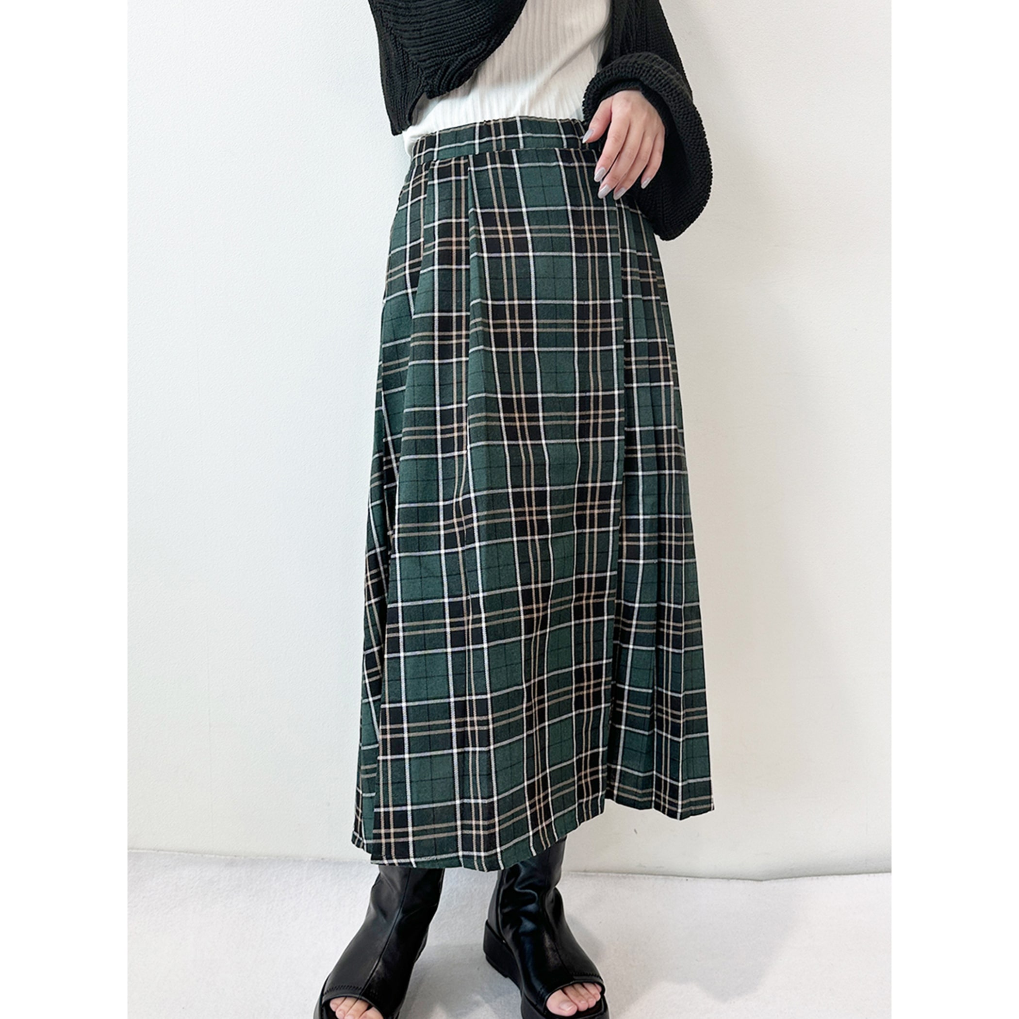 ベルテッドチェックプリーツロングスカート