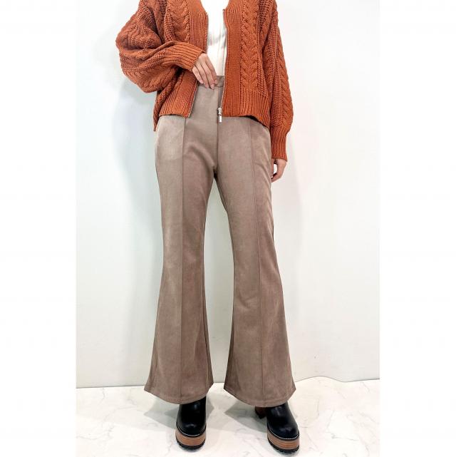 スエードポンチフレアパンツ