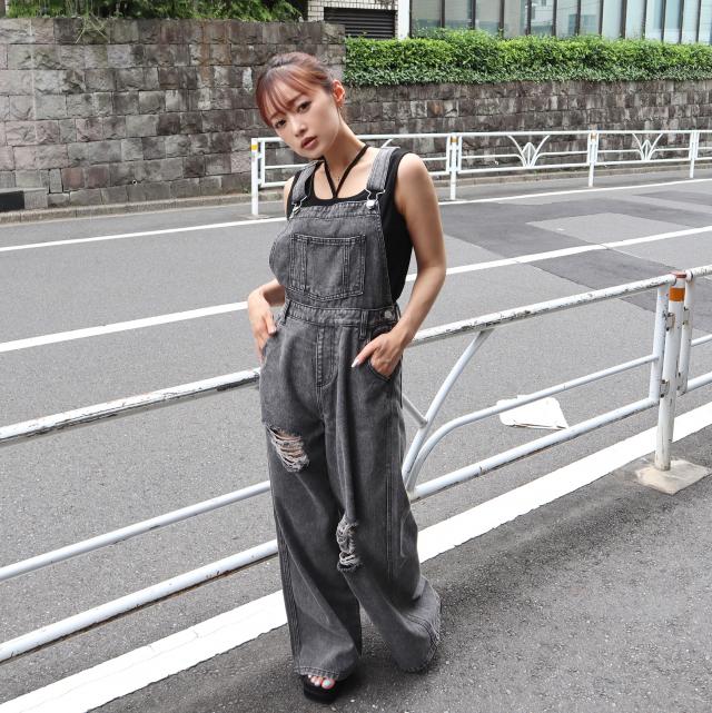 ダメージクラッシュデニムオーバーオール