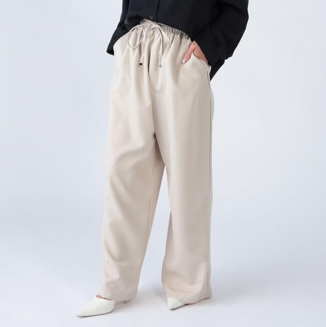 リネン調リラックスパンツ