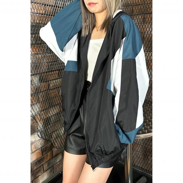 フーディ配色切替ブルゾン