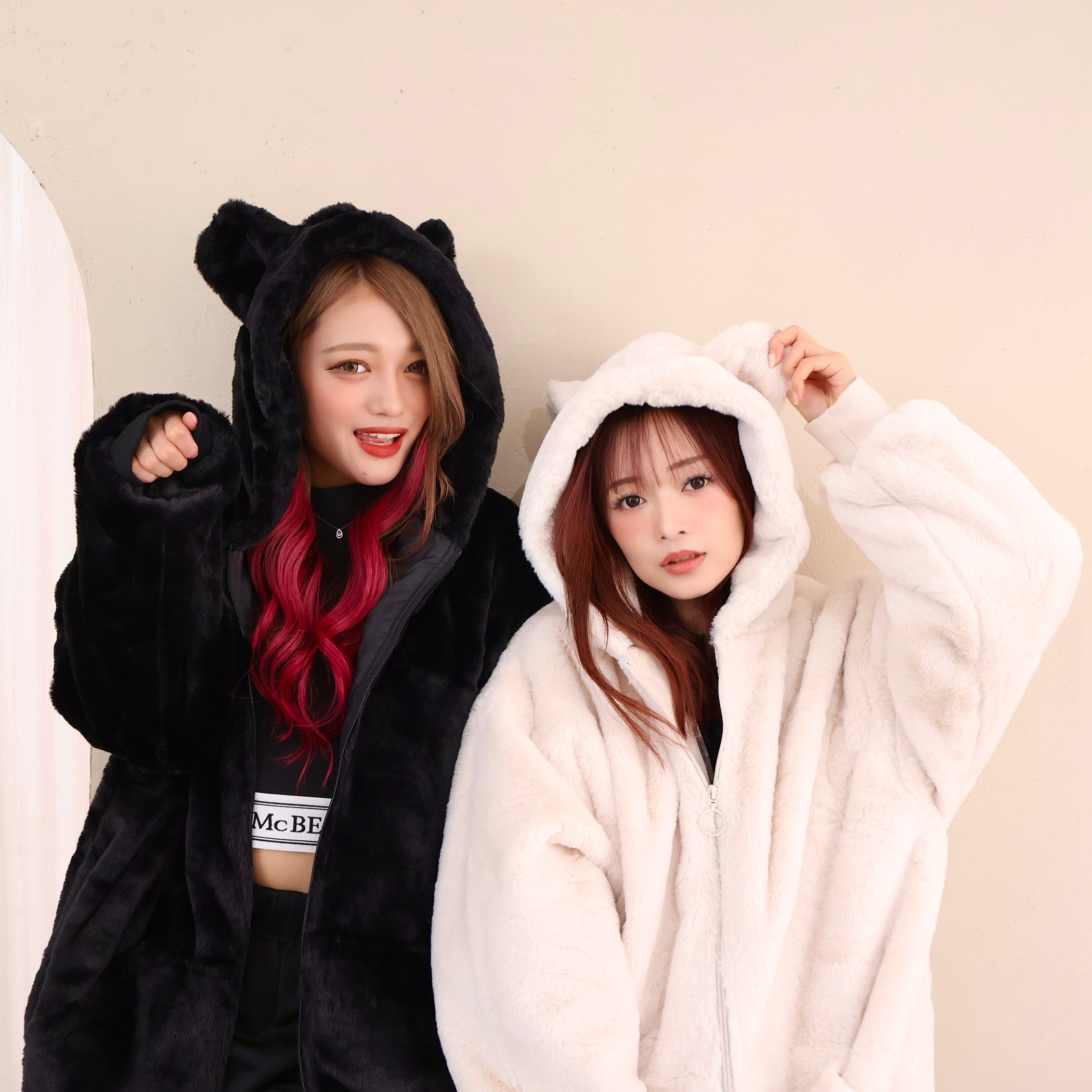 ねこ耳フェイクファーパーカー