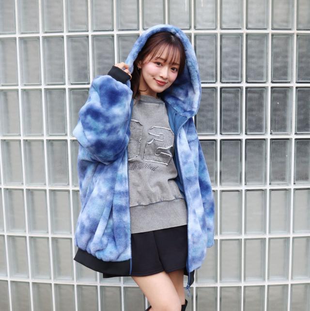 タイダイ柄ファーフーディーブルゾン タイダイ柄ファーフーディーブルゾン