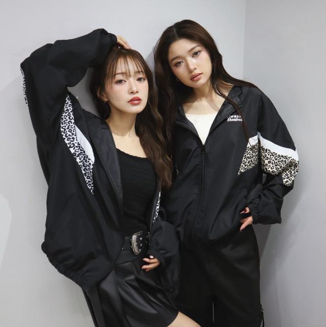 配色切替えフーディージップアップジャケット