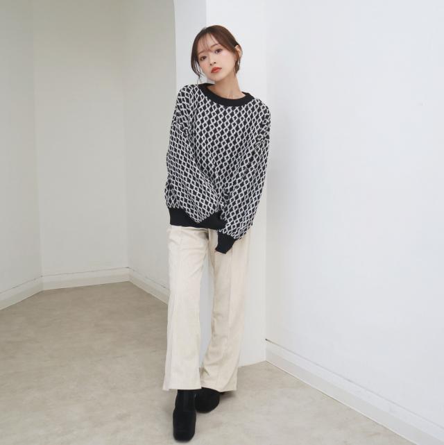 カットコールセンターシームフレアパンツ