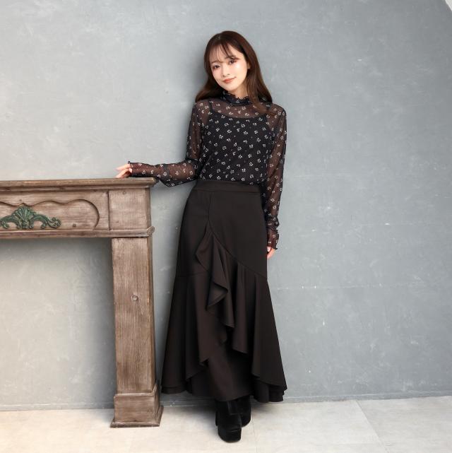 カットツイルフリルスカート