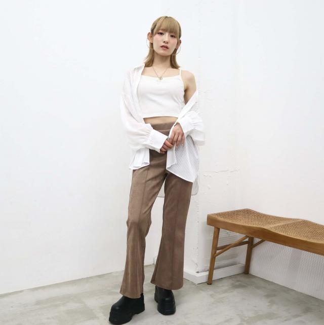 スエードポンチフレアパンツ