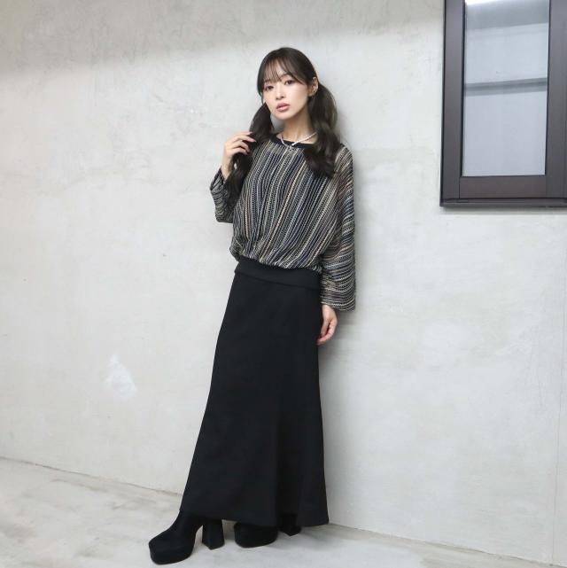 スエードポンチベルト付きマーメイドスカート