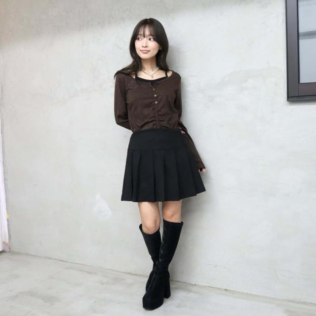 インパンツ付きスエードポンチプリーツミニスカート