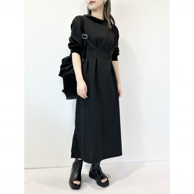 ウエストタックフーディーワンピース