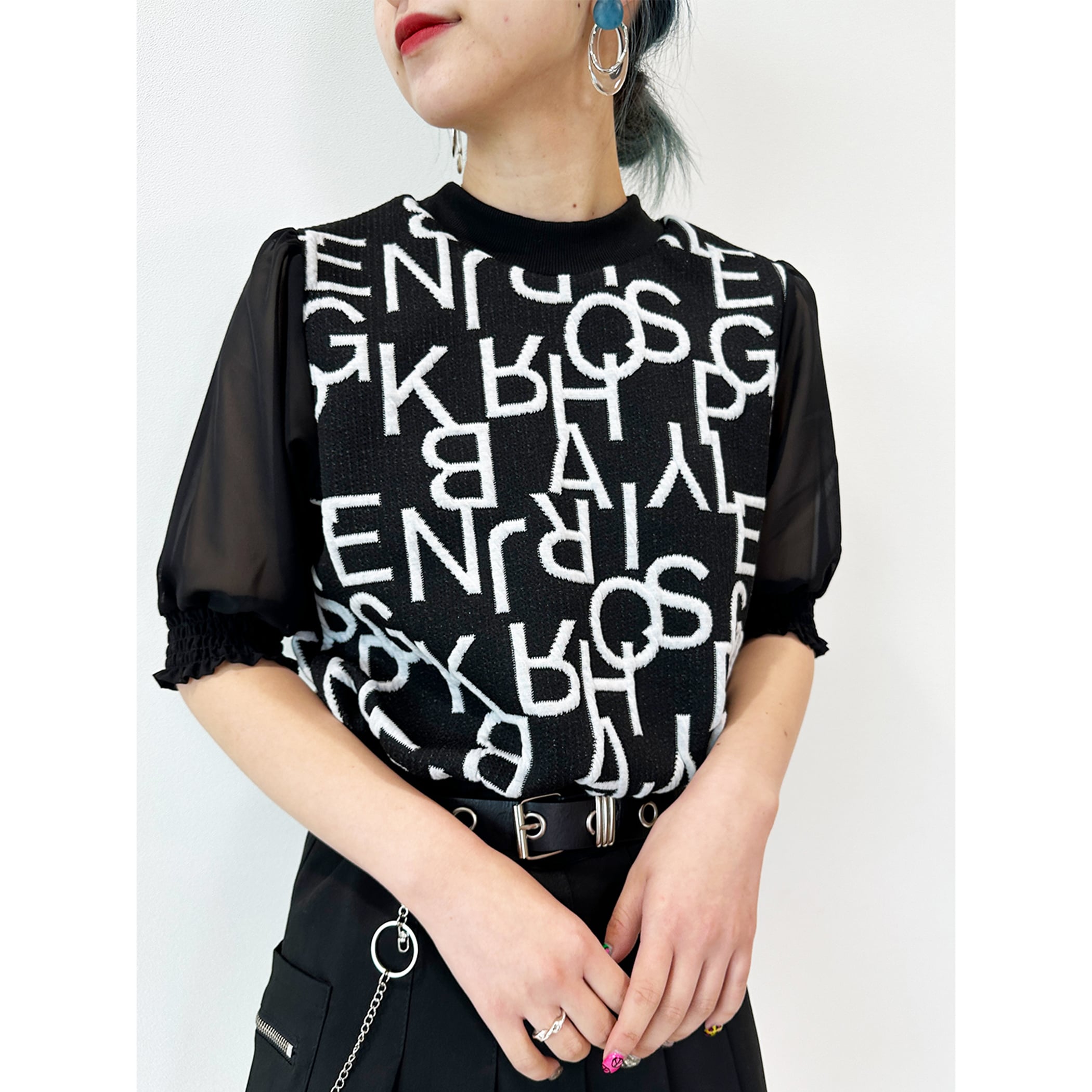 ふくれジャガード袖シアートップス