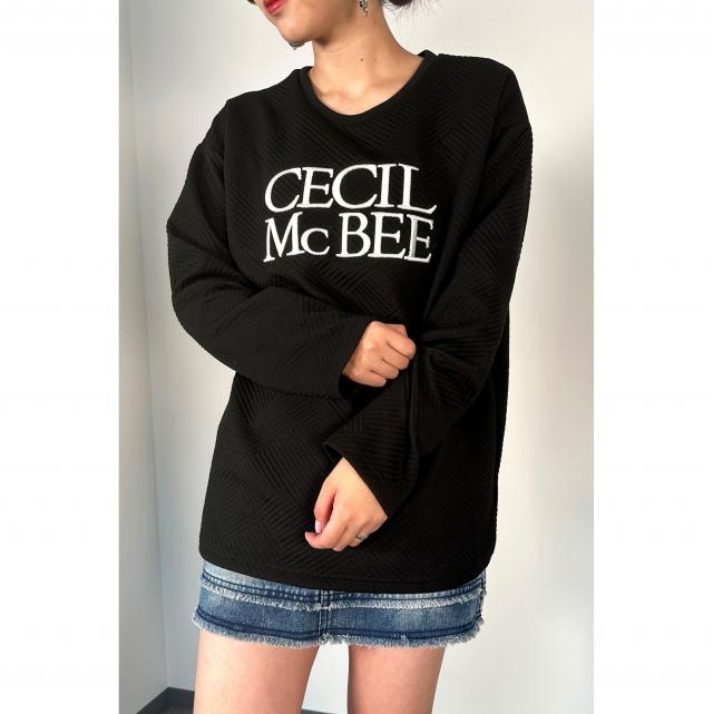 ジャガードストライプ柄クルーネックプルオーバー