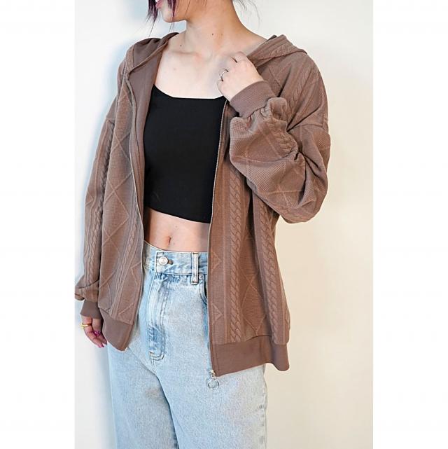 ケーブル柄ジャガードZIPパーカー