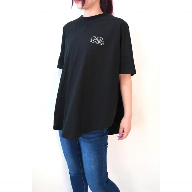 ロゴテープクルーネックTシャツ