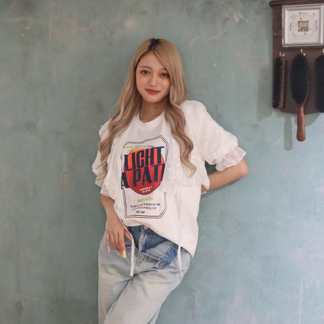 ”LIGHT A PATH”プリント刺繍Tシャツ