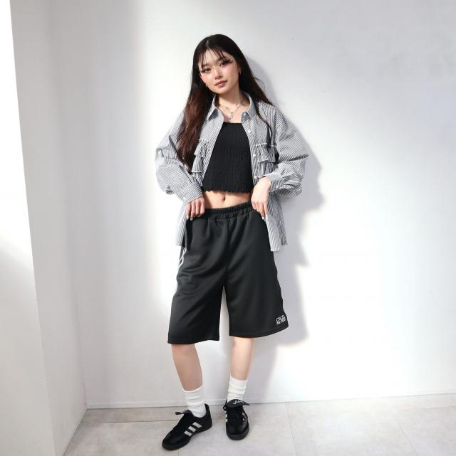 刺繍ロゴサイドラインハーフジャージパンツ