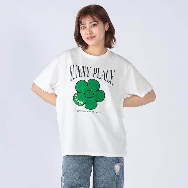 フラワーパッチTシャツ