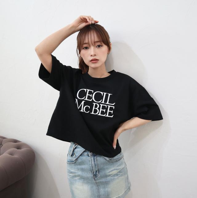 刺繍ロゴ短丈Tシャツ