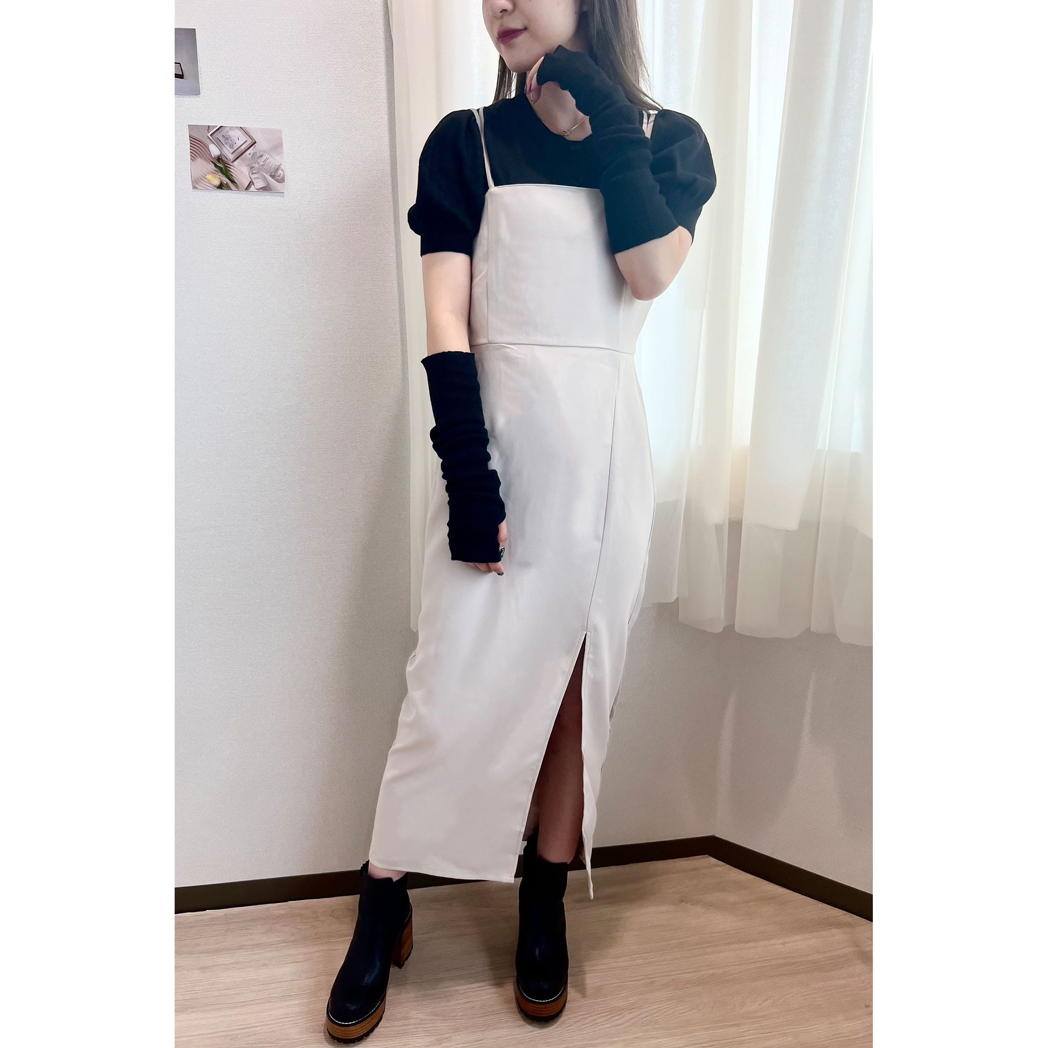 サイドスリットキャミワンピース