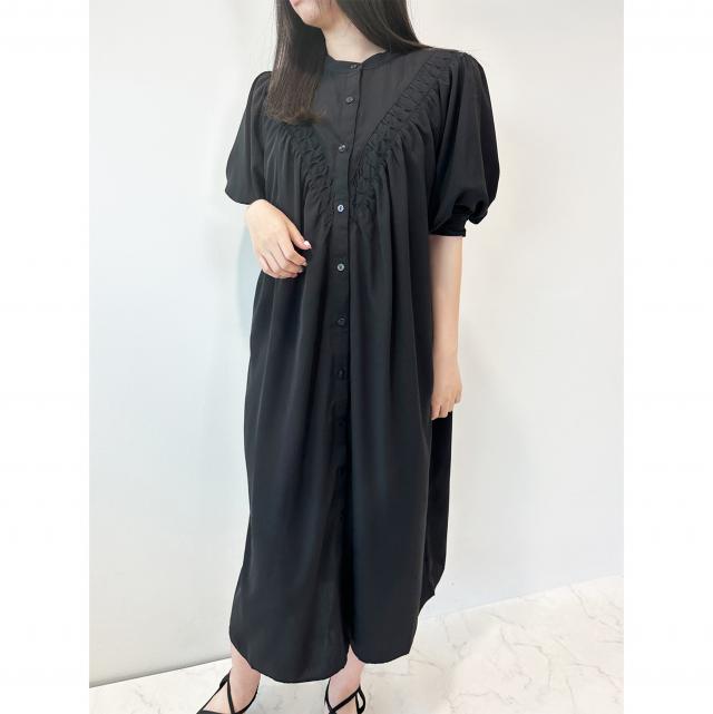 バンドカラータックデザインシャツワンピース