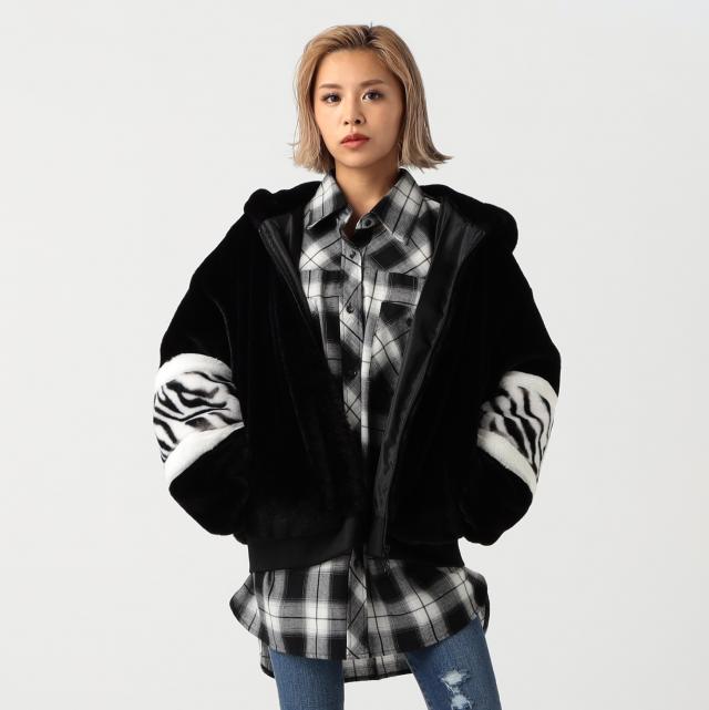 ロゴファーブルゾン