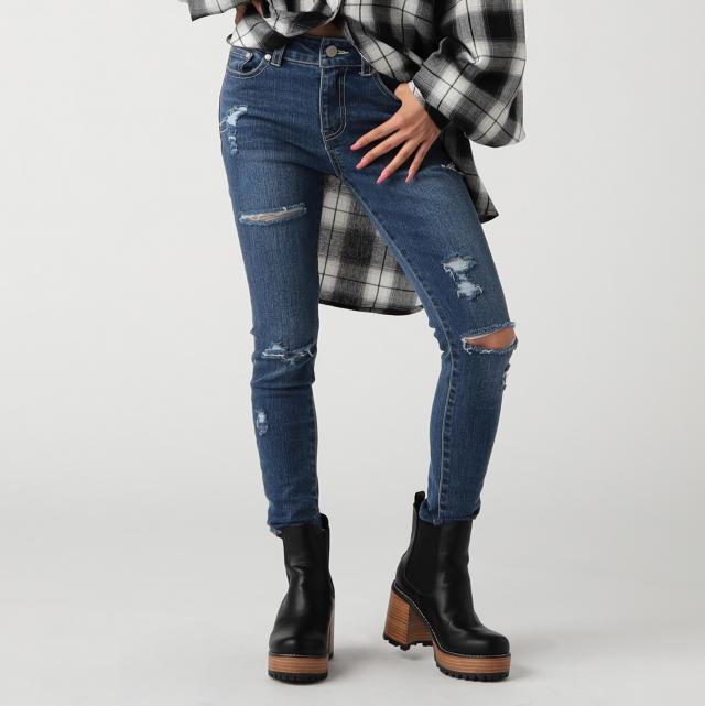 ダメージスキニーデニムパンツ