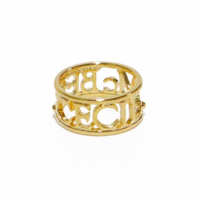 CECIL McBEEスカシ―リング