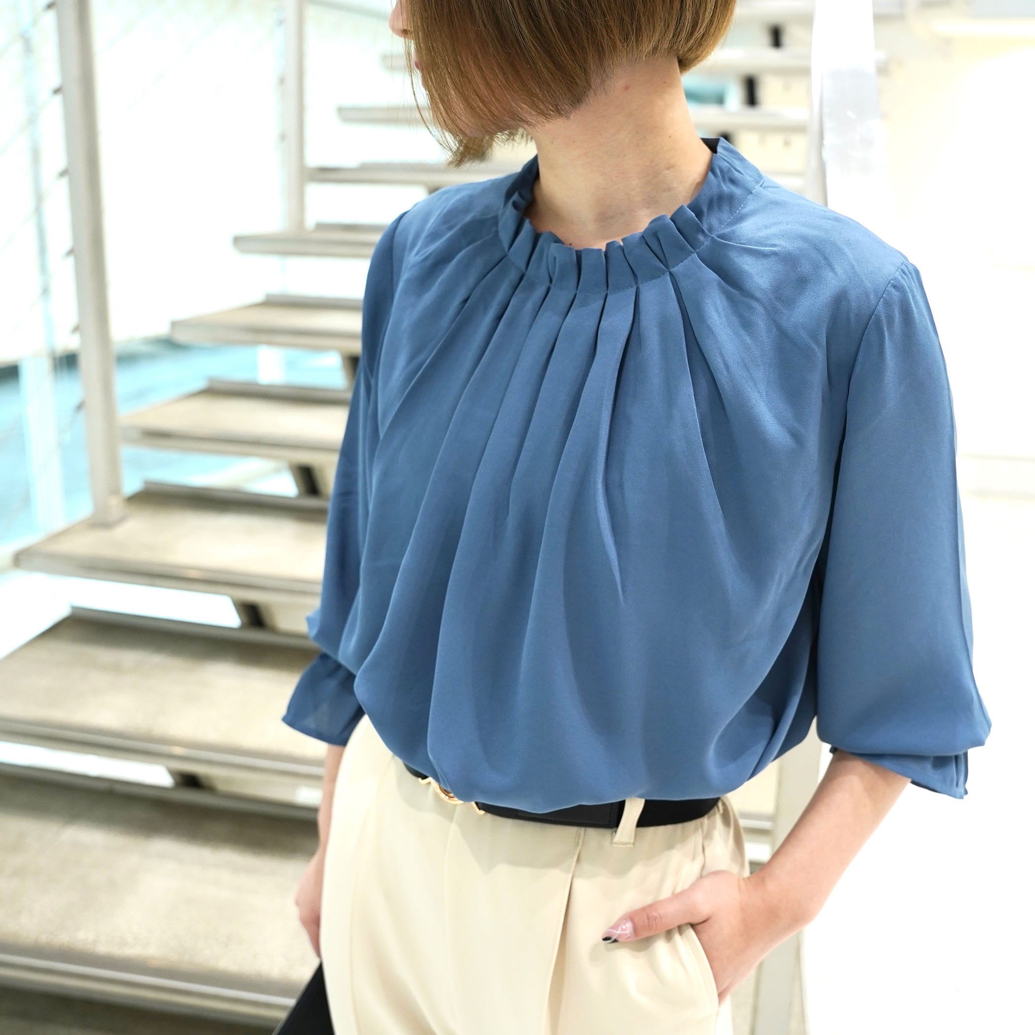 タックネックブラウス シャツ ブラウス Cecil Mcbee セシルマクビー ミーコレクト公式オンラインストア Mecollect Online Store セシルマクビー Cecil Mcbee