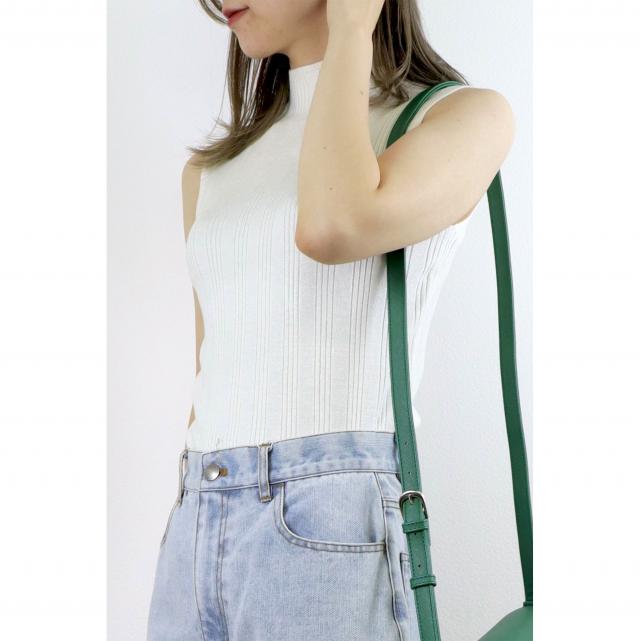 ラメニットミニボトルネックノースリーブ