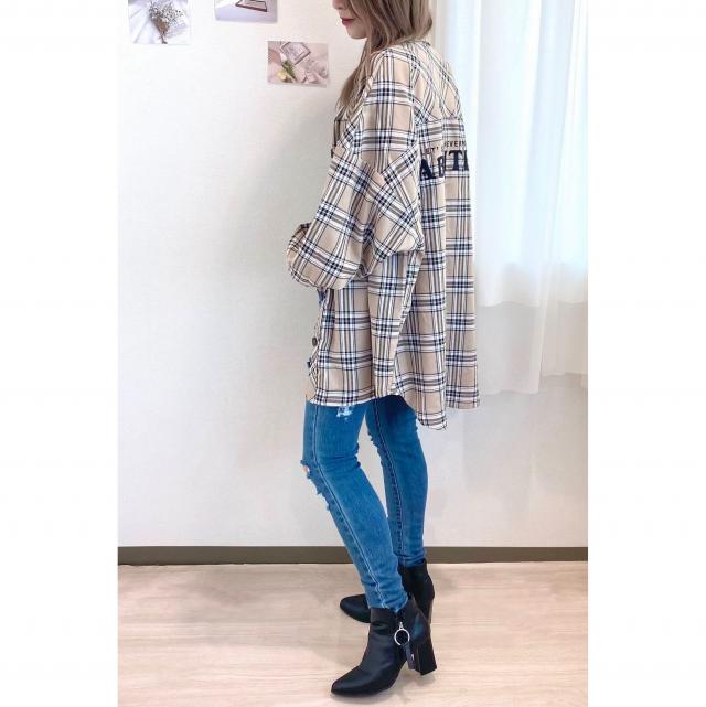 バックロゴ刺繍チェックシャツ