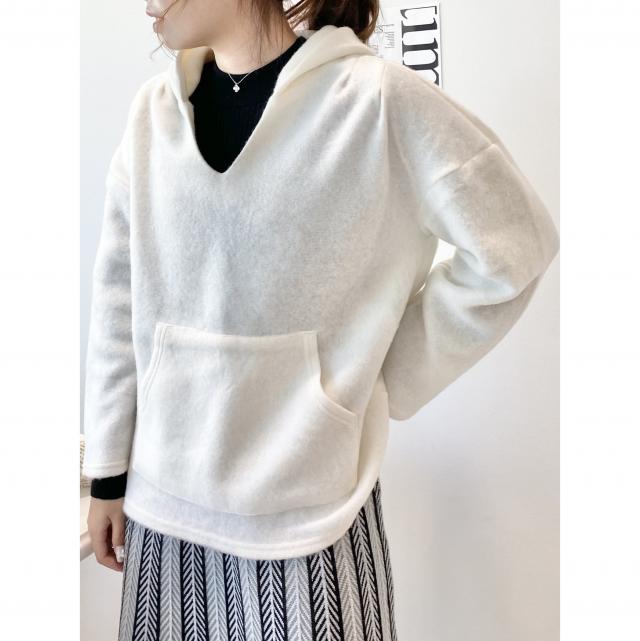 もこもこパーカープルオーバー