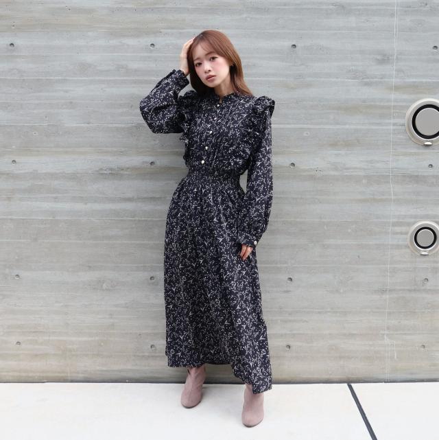 花柄ピンタックフリルワンピース