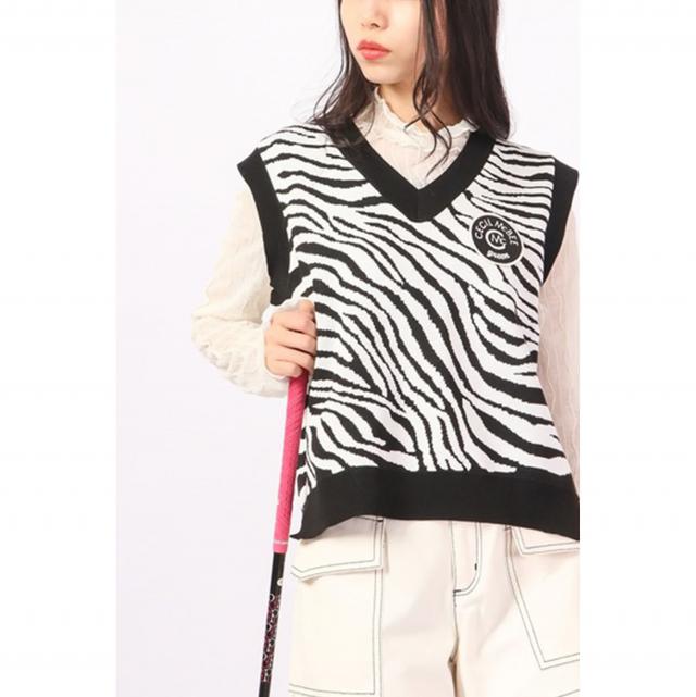 ゼブラ　ニットベスト