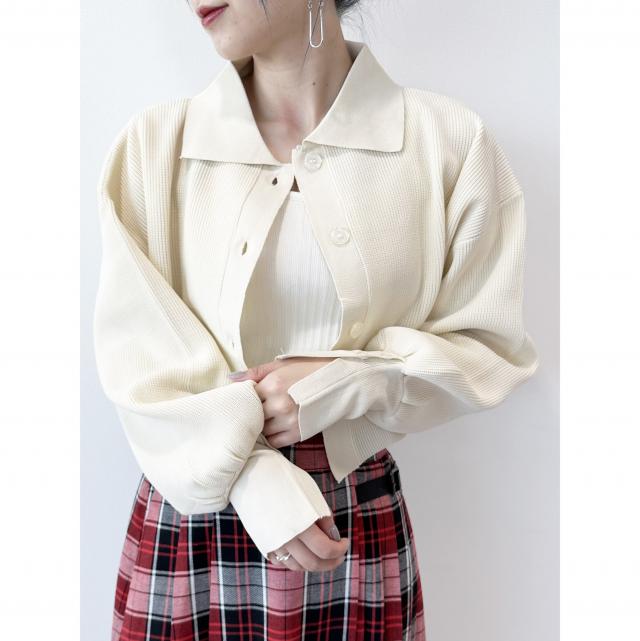スポンディッシュ衿付きクロップドカーディガン