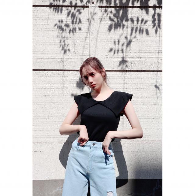 ビッグカラーノースリーブトップス