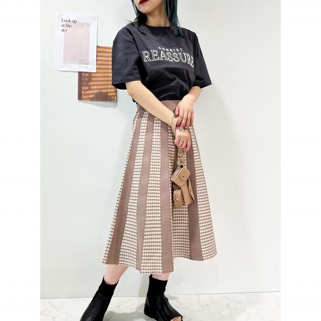 ダイヤ柄パネルプリーツスカート