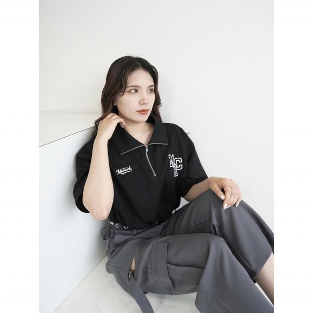 ハーフZIPドローコード付きクロップドTシャツ