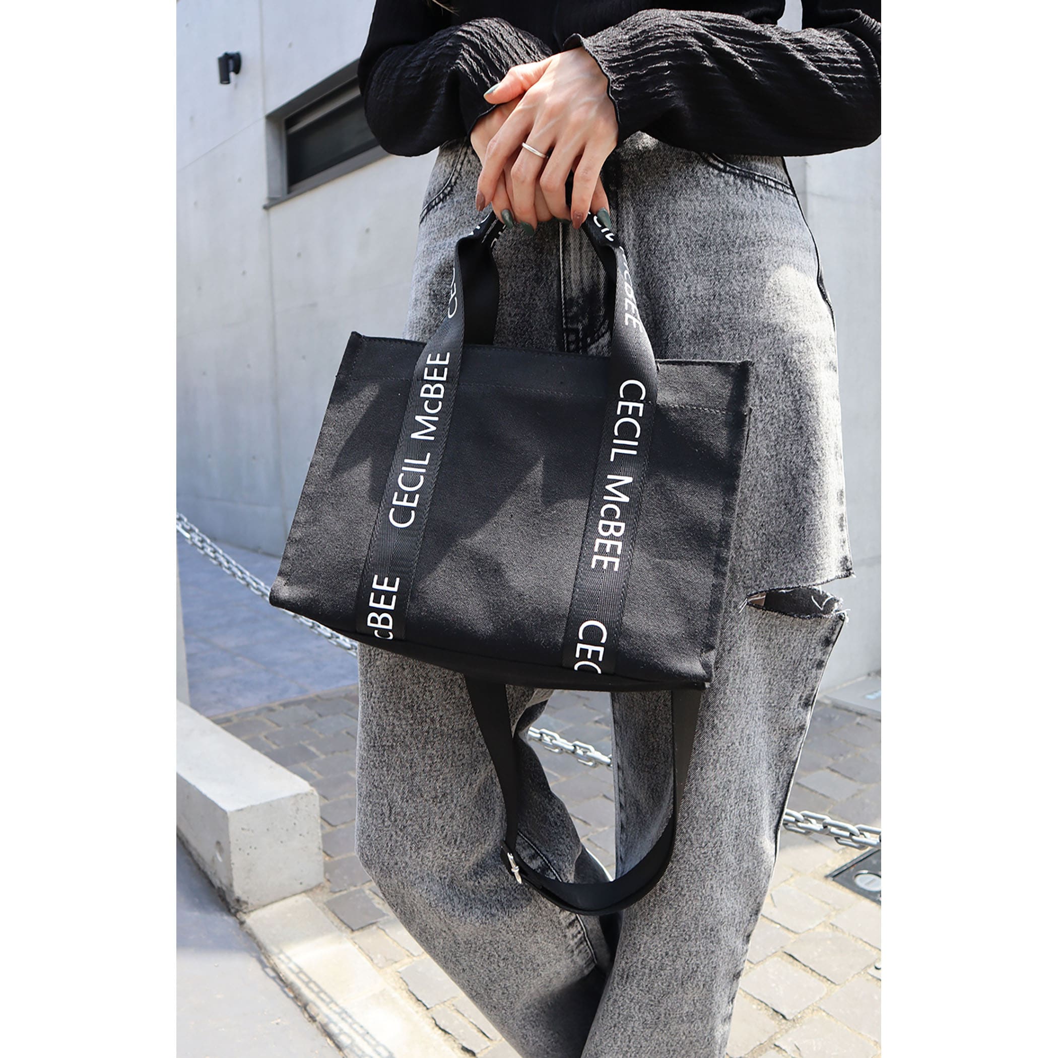 CANVAS LOGO TAPE  トートM