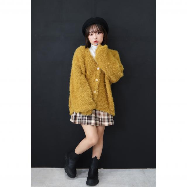 Vネックニットカーディガン