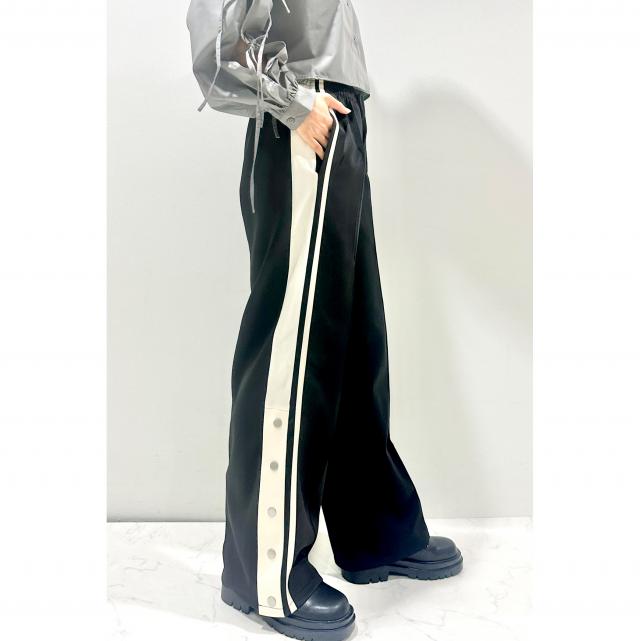 ライントラックパンツ