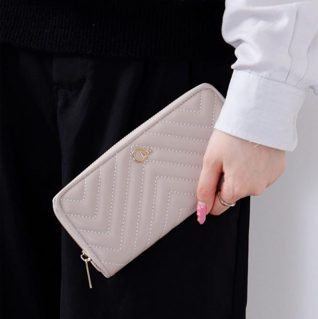 QUILT ラウンドウォレット QUILT ラウンドウォレット