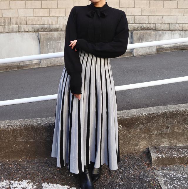ストライプスカートニットワンピース