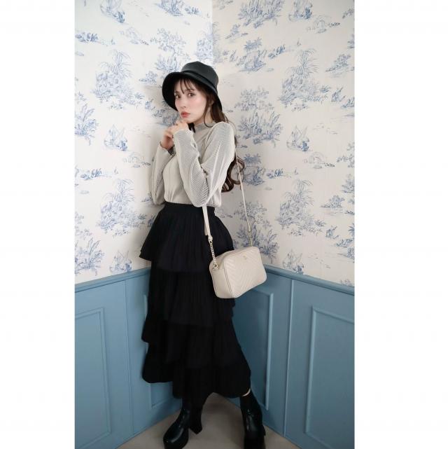 プリーツティアードスカート