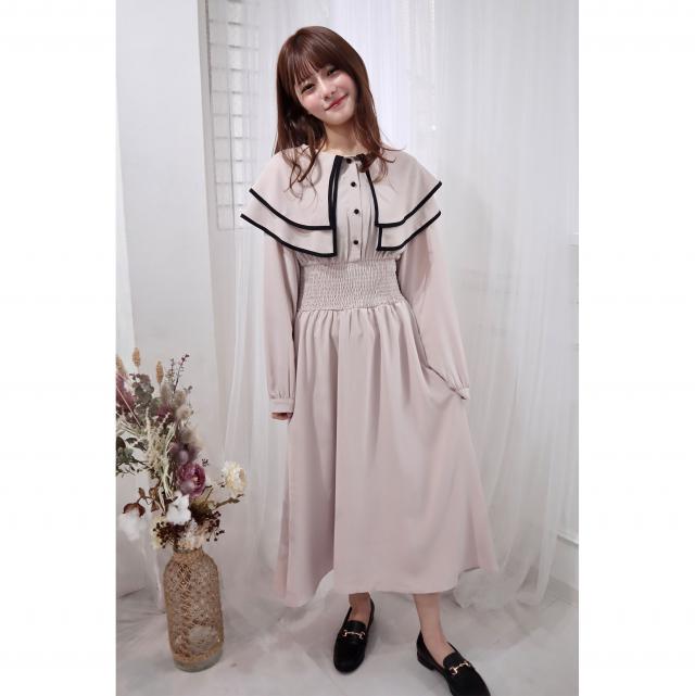 ケープカラーワンピース