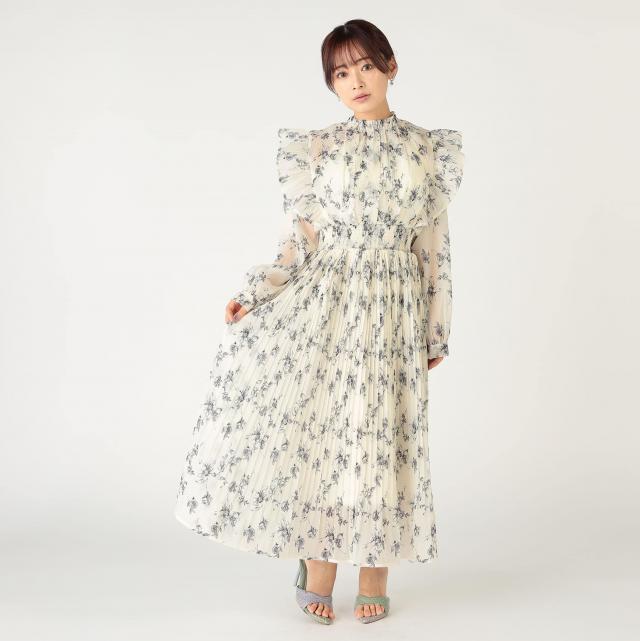 パール釦花柄フレアワンピース