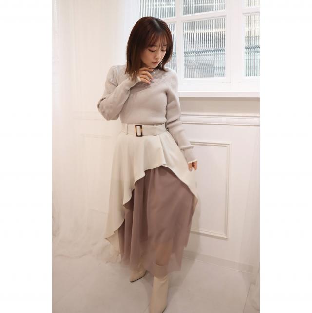 チュールレイヤードスカート