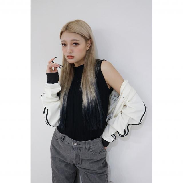 接触冷感ウォッシャブル　ランダムリブノースリプルオーバー