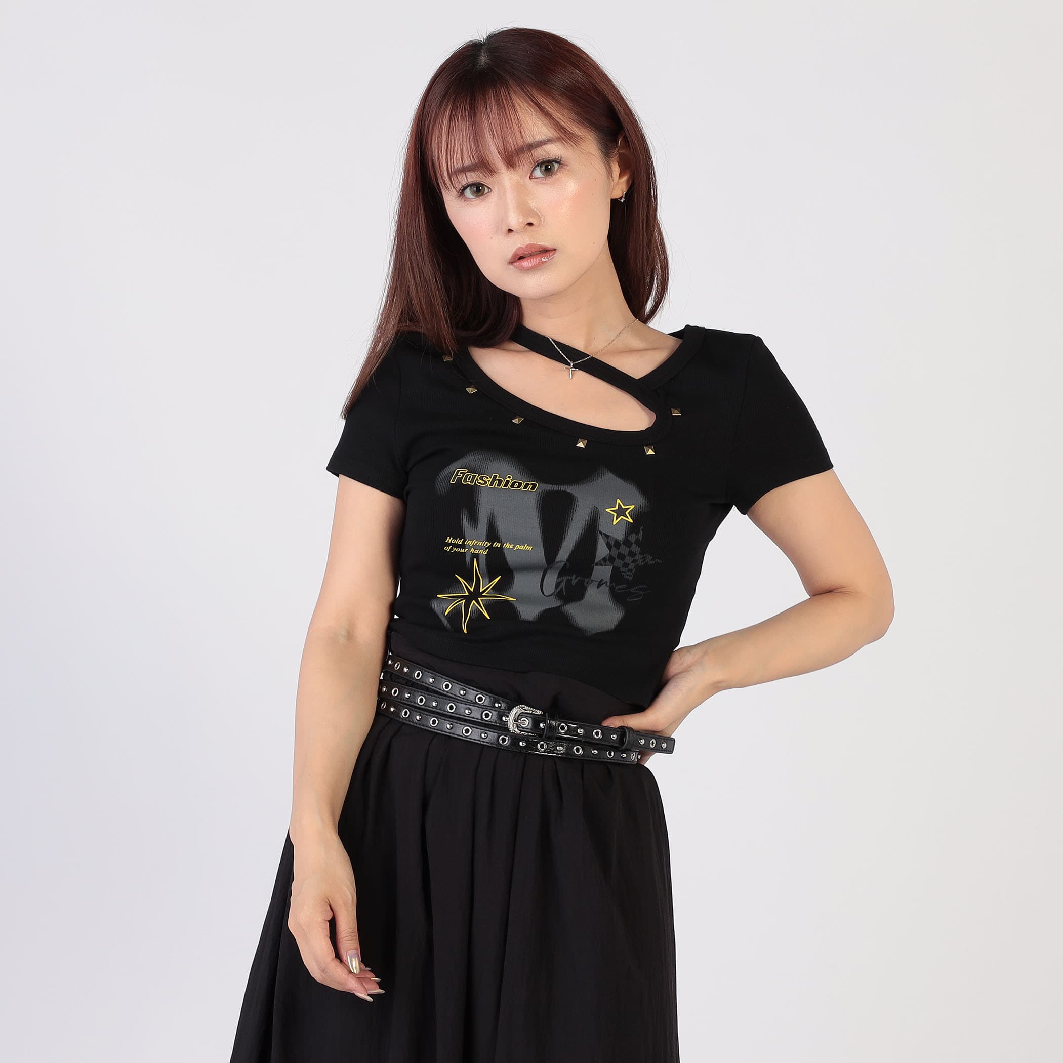 カットアウトプリントTシャツ