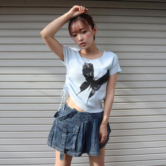 バタフライプリントドロストプルオーバー